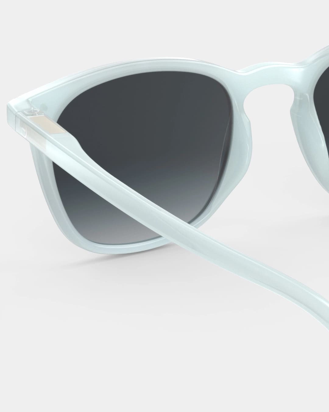 Izipizi E Sunglasses - Bloom Pharmacy