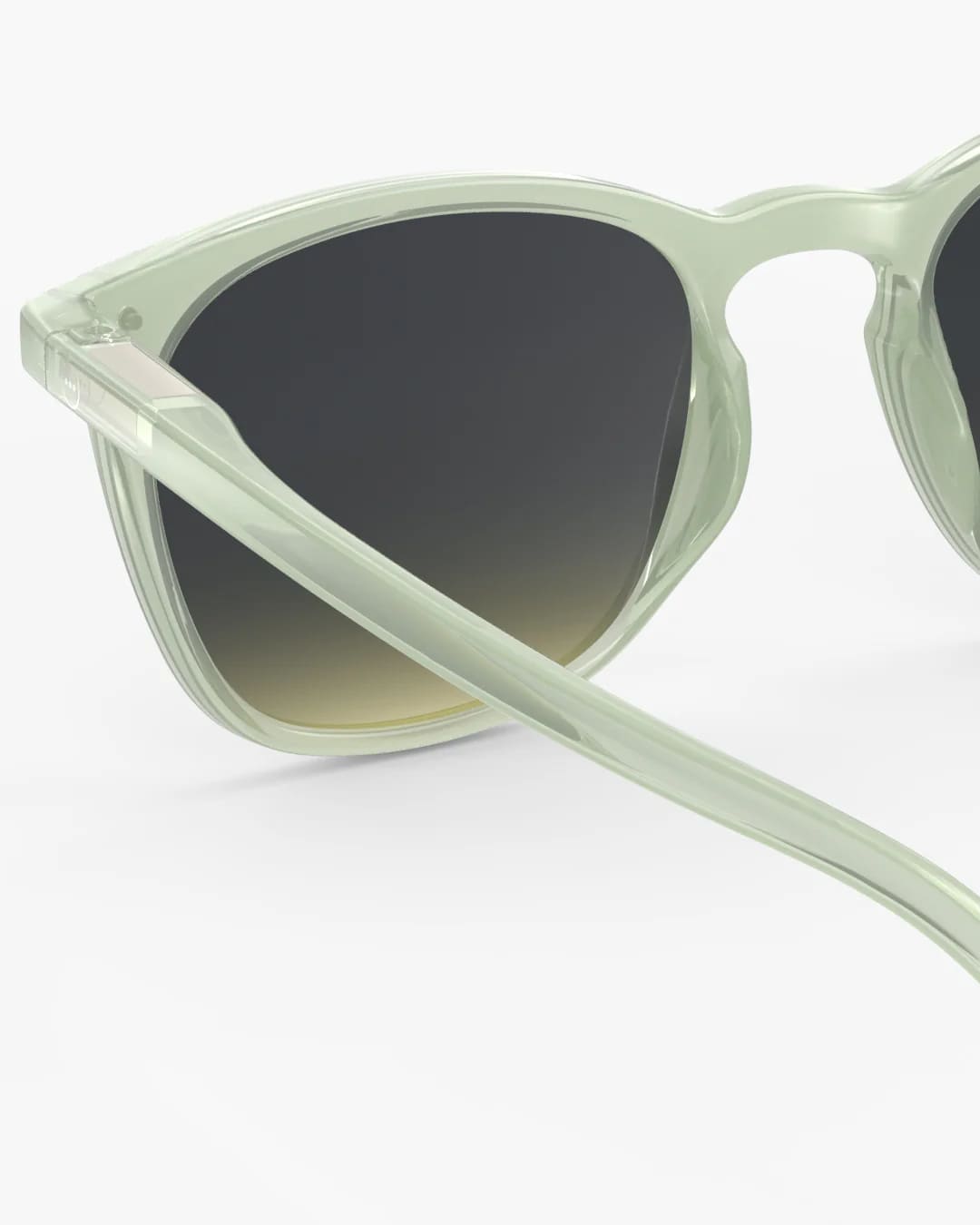 Izipizi E Sunglasses - Bloom Pharmacy
