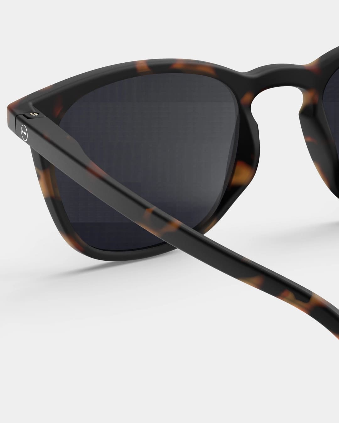 Izipizi E Sunglasses - Bloom Pharmacy