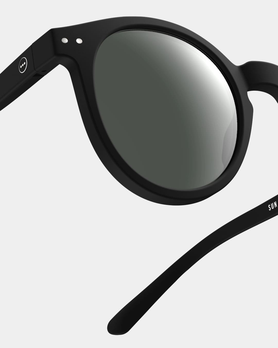 Izipizi M Sunglasses - Bloom Pharmacy