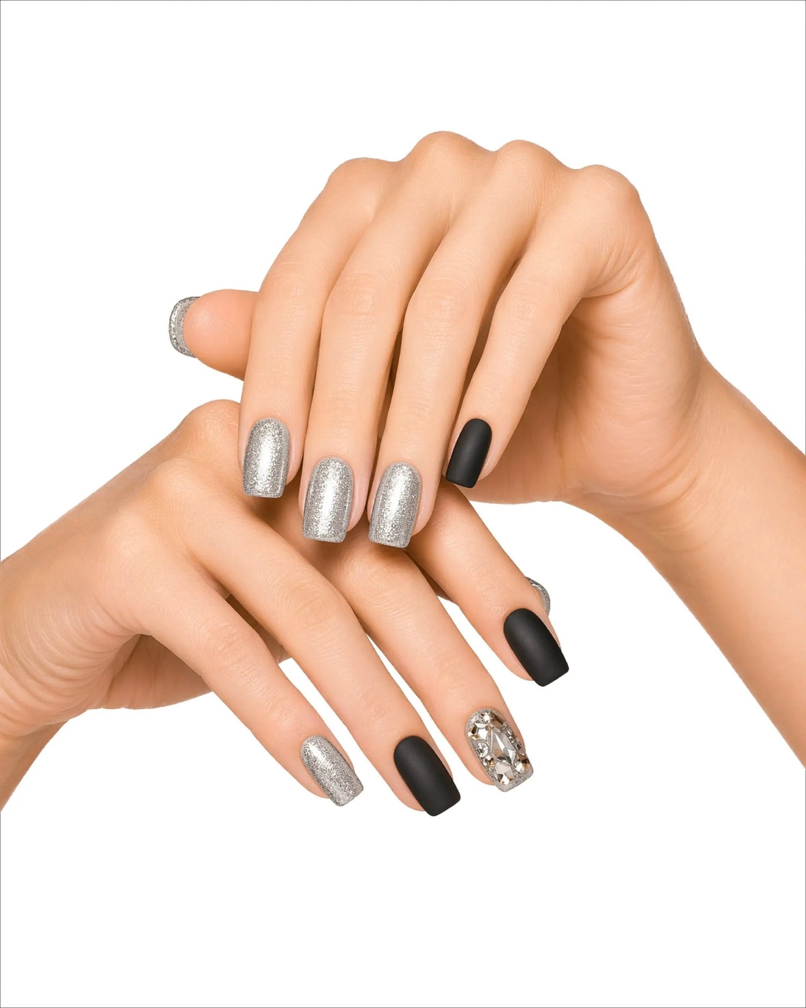Yolo Squoval Short Pro Nails - SS-105-Noir - Bloom Pharmacy